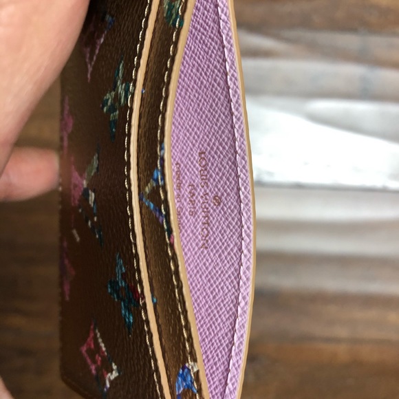 Louis Vuitton Card Case - Picture 5 of 7